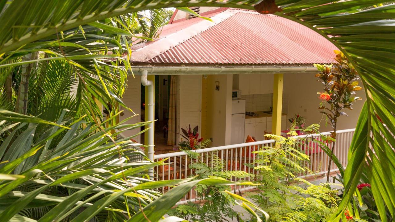 Les Jardins De L'Esperance Villa Bouillante Exteriör bild